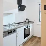 Rent4living Wlan I Kostenfreie Tiefgarage I Therme 5 Minuten Zu Fuss I Barrierearm