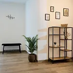 Rent4living Wlan I Kostenfreie Tiefgarage I Therme 5 Minuten Zu Fuss I Barrierearm *