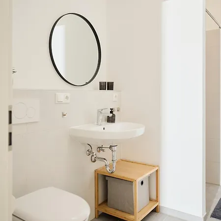 Moderne Mit Highspeed-wlan Und Gratis-tiefgarage Ihr Perfekter Rueckzugsort Nahe Dem Zentrum Und Der Therme I Barrierearm Appartement