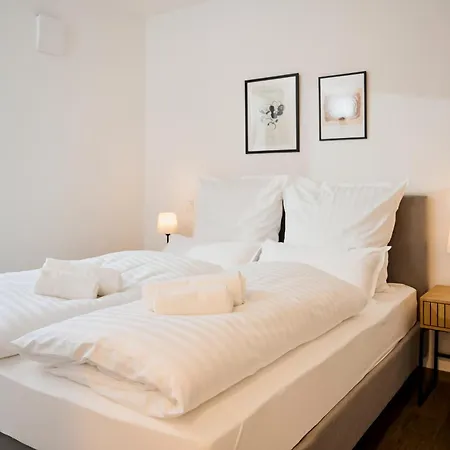 Moderne Mit Highspeed-wlan Und Gratis-tiefgarage Ihr Perfekter Rueckzugsort Nahe Dem Zentrum Und Der Therme I Barrierearm Appartement *