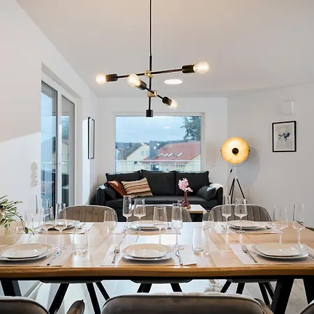 Rent4living Wlan I Kostenfreie Tiefgarage I Therme 5 Minuten Zu Fuss I Barrierearm Apartman