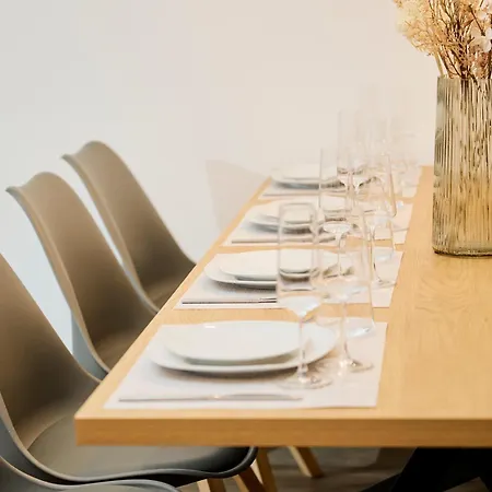 Apartment Moderne Mit Highspeed-wlan Und Gratis-tiefgarage Ihr Perfekter Rueckzugsort Nahe Dem Zentrum Und Der Therme I Barrierearm *